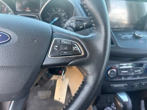 Used 2017 Ford Escape SE w/ SE Leather Comfort Package AWD/4WD image 14
