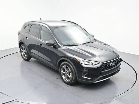 Used 2025 Ford Escape ST-Line FWD image 16