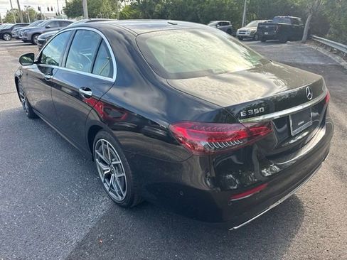 Used 2022 Mercedes-Benz E 350 Sedan image 6