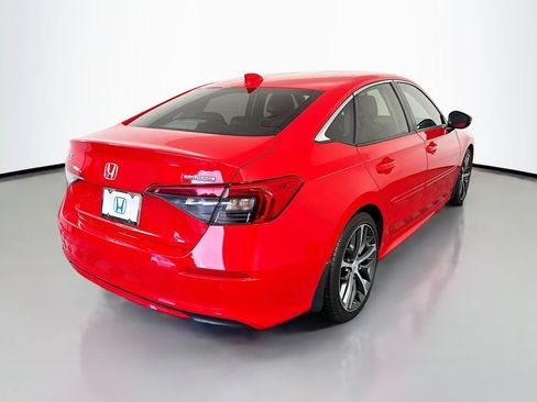 Certified 2024 Honda Civic Touring image 5