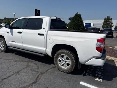 Used 2021 Toyota Tundra SR5 RWD image 5