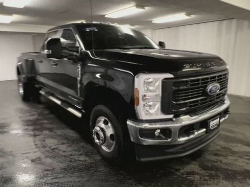 Used 2025 Ford F350 XL w/ XL Driver Assist Package AWD/4WD image 3