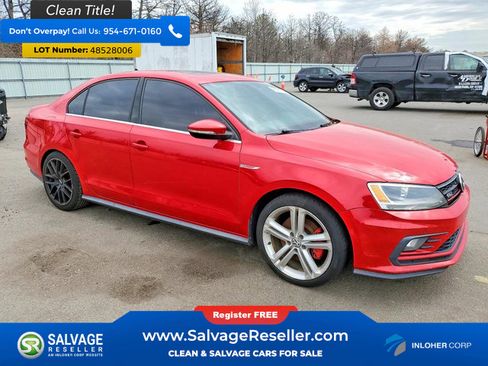 Used 2016 Volkswagen Jetta GLI SE image 5
