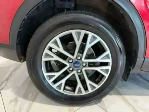 Used 2020 Ford Escape SEL image 32