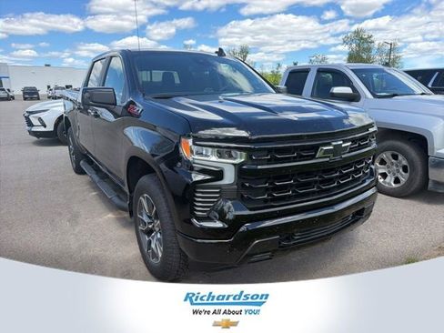 Used 2025 Chevrolet Silverado 1500 RST AWD/4WD image 1