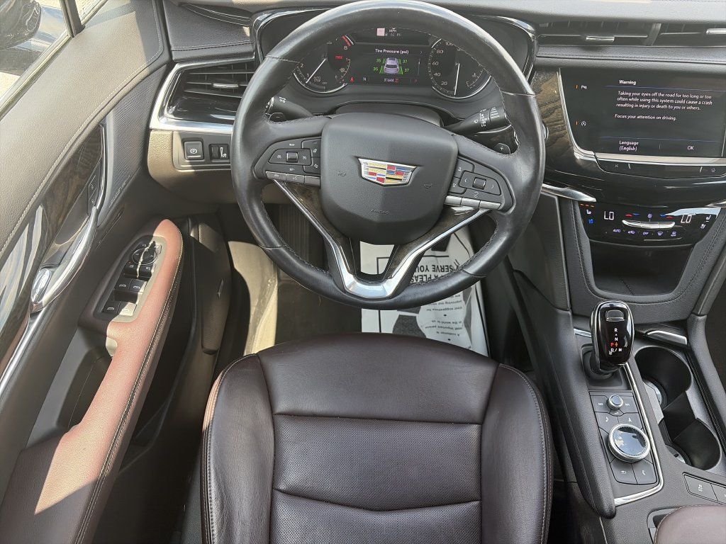 Used 2023 Cadillac XT6 Premium Luxury FWD image 15