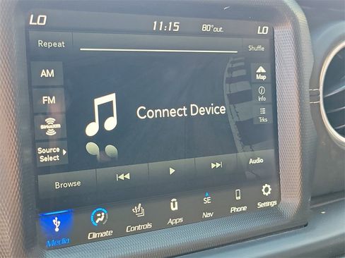 Used 2022 Jeep Wrangler Unlimited Sahara w/ Cold Weather Group image 24