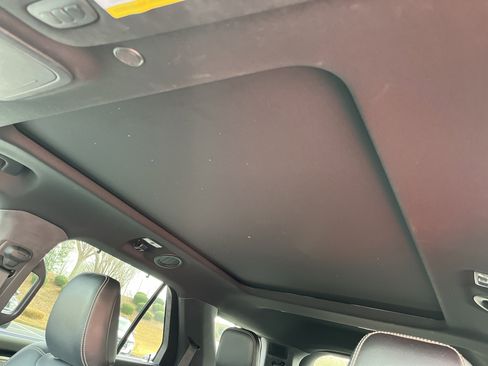 Used 2020 Ford Explorer ST w/ Premium Technology Package image 16