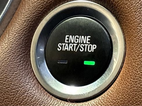 Used 2019 Chevrolet Traverse High Country image 7