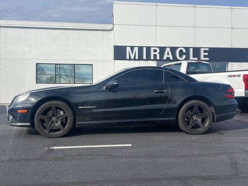 Used 2009 Mercedes-Benz SL 550 image 2