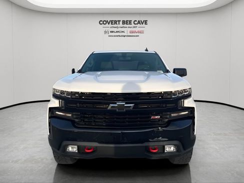 Used 2019 Chevrolet Silverado 1500 LT Trail Boss image 2