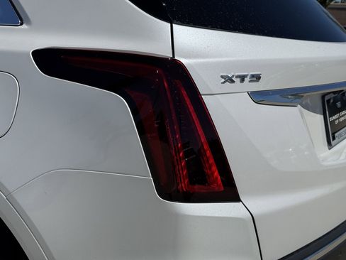 New 2025 Cadillac XT5 Premium Luxury image 9
