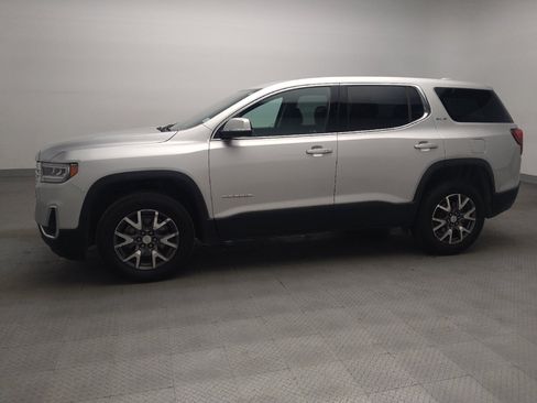 Used 2020 GMC Acadia SLE FWD image 2