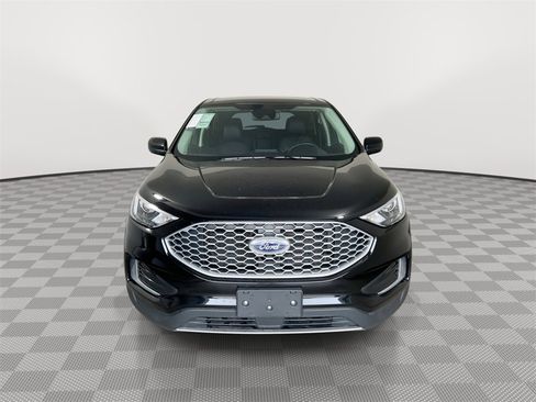 Used 2024 Ford Edge SEL image 3