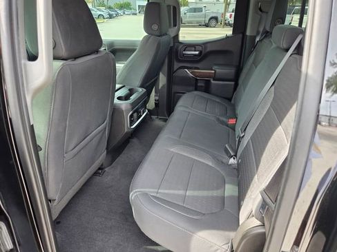 Used 2020 GMC Sierra 1500 Elevation w/ Elevation Value Package AWD/4WD image 9