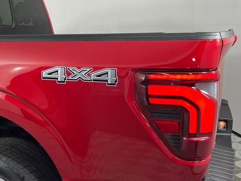 Used 2025 Ford F150 Lariat w/ Tow/Haul Package AWD/4WD image 12