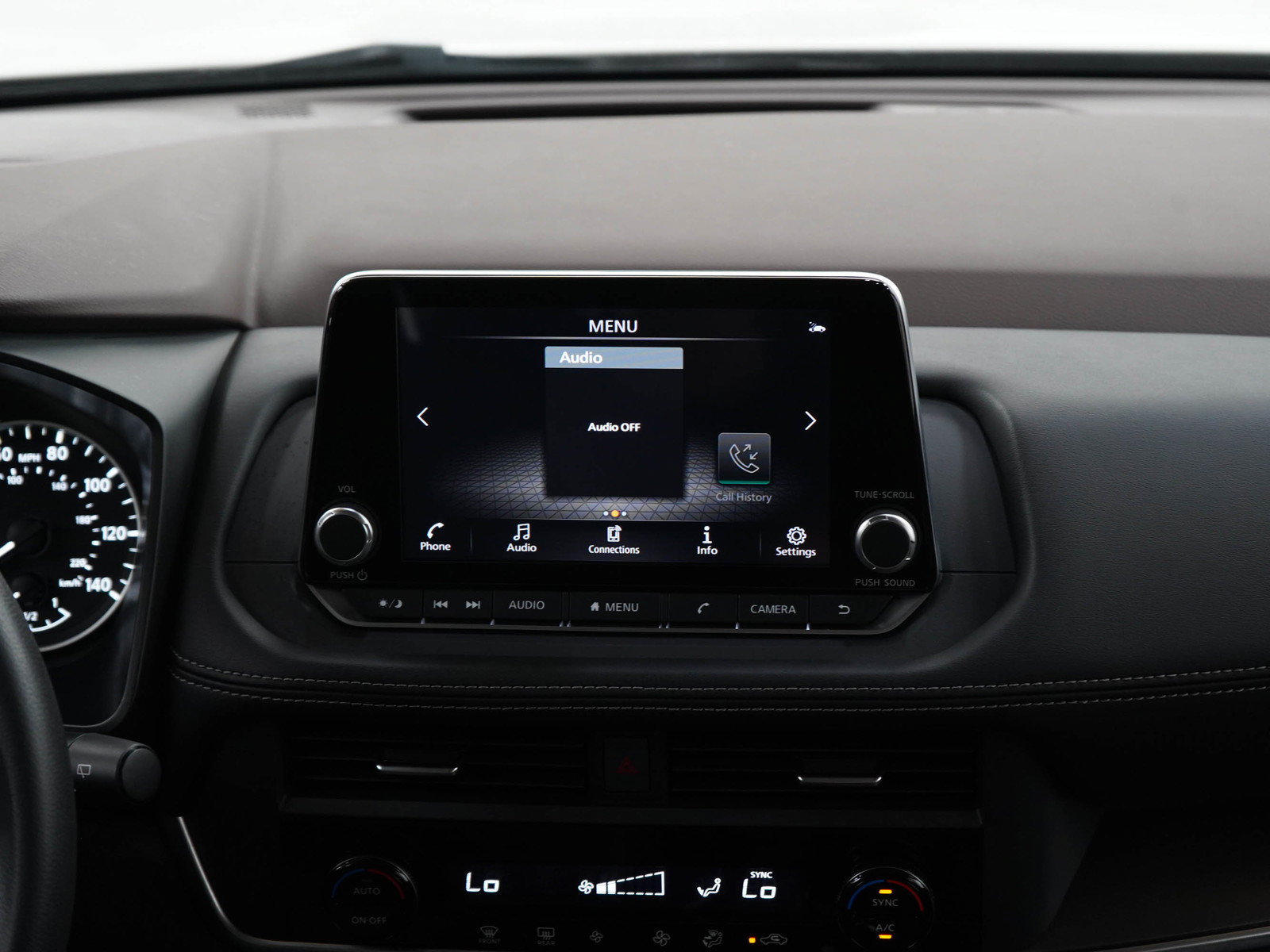 Used 2023 Nissan Rogue SV AWD/4WD image 16