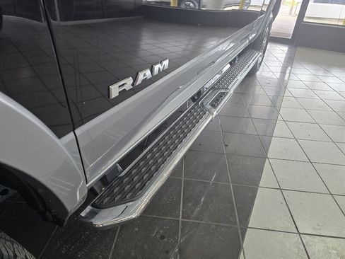 Used 2020 RAM 2500 Laramie AWD/4WD image 41