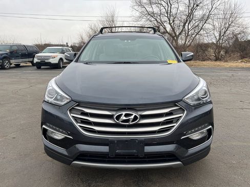 Used 2018 Hyundai Santa Fe Sport image 39