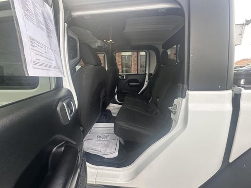 Used 2020 Jeep Gladiator Sport w/ Quick Order Package 24S image 34