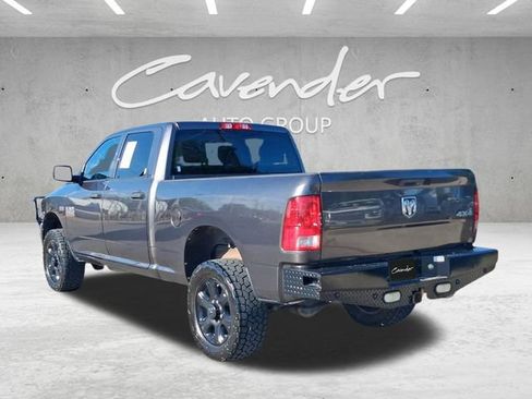 Used 2016 RAM 2500 Tradesman w/ Chrome Appearance Group AWD/4WD image 17