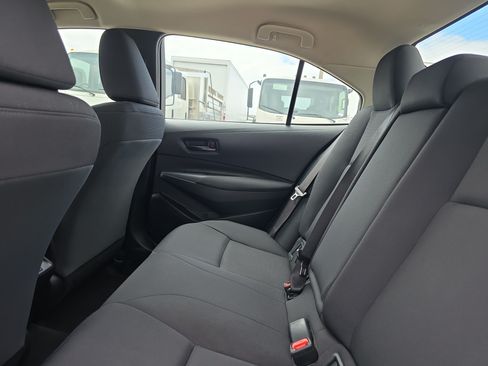 Used 2024 Toyota Corolla LE FWD image 16