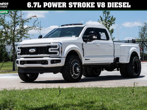 Used 2025 Ford F450 Platinum AWD/4WD image 6