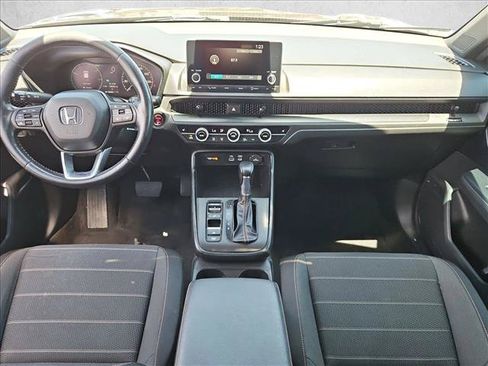Used 2023 Honda CR-V Sport image 24