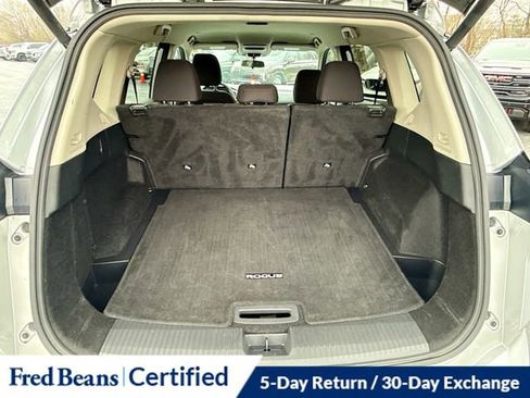 Used 2024 Nissan Rogue SV image 26