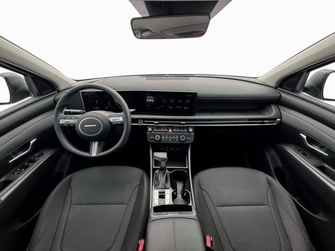 New 2026 Hyundai Tucson SE image 13