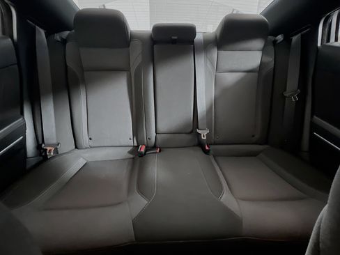 Used 2022 Dodge Charger SXT RWD image 33