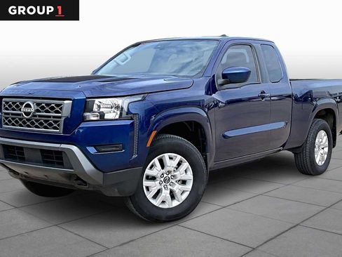 Used 2022 Nissan Frontier SV w/ Technology Package image 1