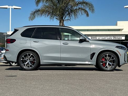 New 2026 BMW X5 xDrive50e w/ Executive Package image 2