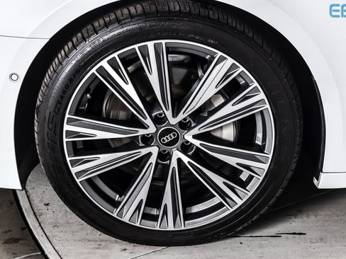 Used 2022 Audi A6 Premium Plus image 10