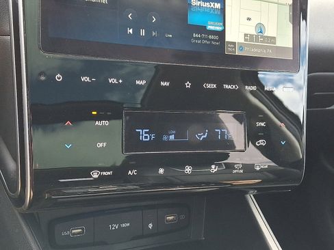 Certified 2024 Hyundai Tucson Limited image 16