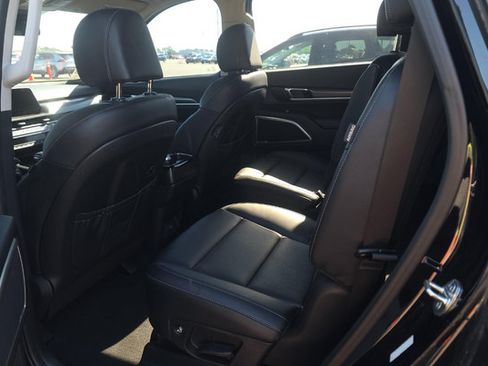 Used 2024 Kia Telluride S w/ S Sunroof Package AWD/4WD image 9