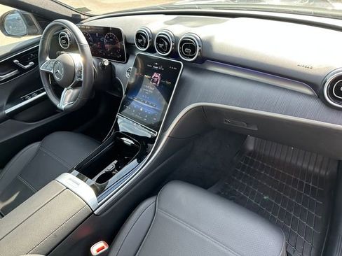 Used 2025 Mercedes-Benz C 300 4MATIC Sedan image 11