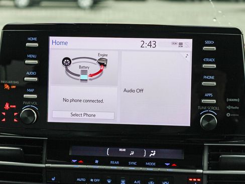 Certified 2023 Toyota Sienna XLE image 15