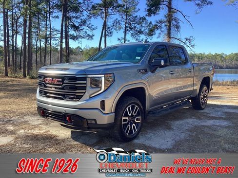 Used 2024 GMC Sierra 1500 AT4 w/ Technology Package image 1