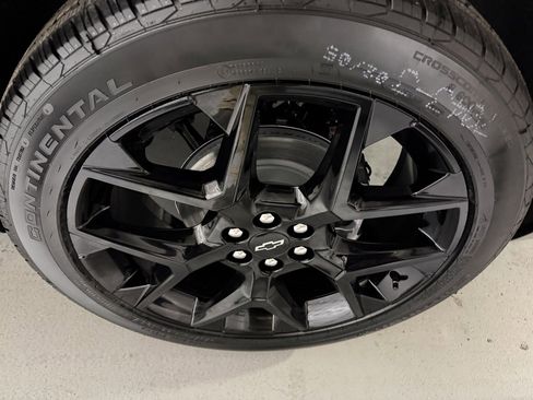 New 2026 Chevrolet Traverse RS w/ LPO, Floor Liner Package image 8