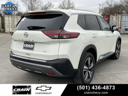 Used 2023 Nissan Rogue SL w/ SL Premium Package image 8
