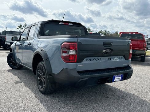 Certified 2024 Ford Maverick XLT w/ XLT Luxury Package image 6