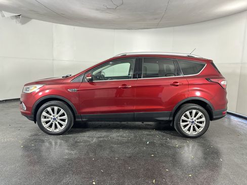 Used 2017 Ford Escape Titanium image 7