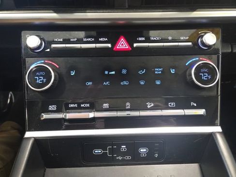 Used 2024 Hyundai Santa Fe XRT AWD/4WD image 28