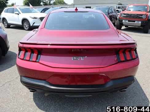Used 2025 Ford Mustang GT Premium RWD image 7