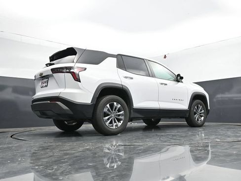 Used 2025 Chevrolet Equinox LT FWD image 63