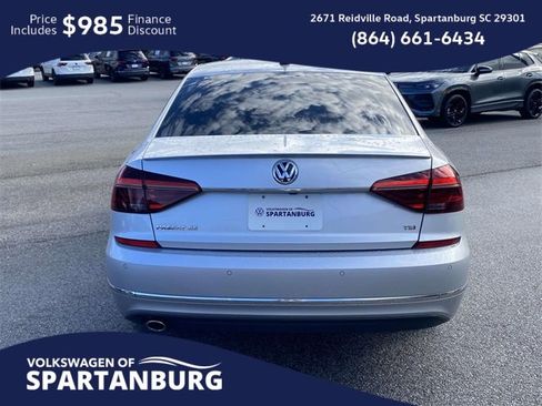 Used 2017 Volkswagen Passat 1.8T SE image 5