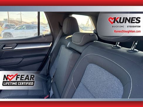 Used 2025 GMC Terrain Elevation image 31