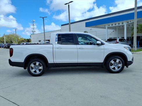 Used 2025 Honda Ridgeline RTL image 14