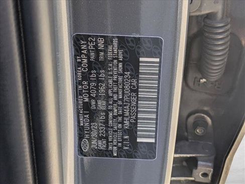 Used 2023 Hyundai Elantra Blue FWD image 22